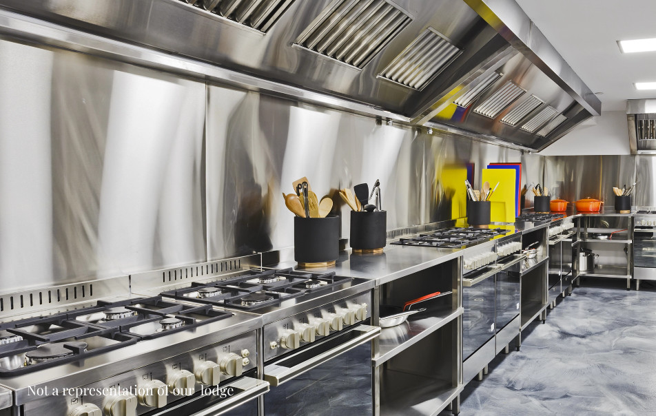 Commercial kitchen