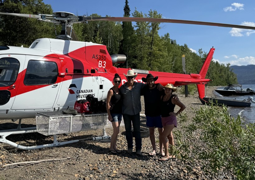 Heli skiing tours