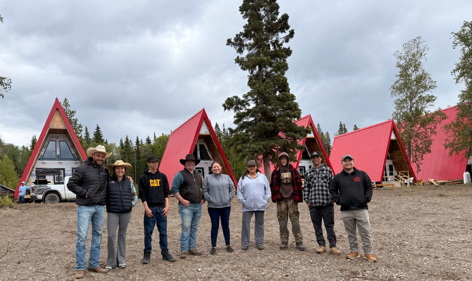 Sustutdene Eco Resort on Takla Lake