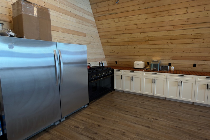 Fully equipped lodge kitchen at Sustutdene Eco Resort